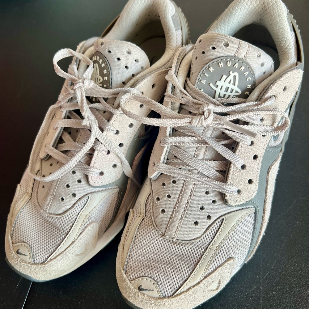 Nike Air Huarache Runner Sneakers